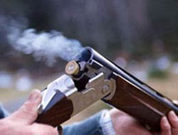 Asker eğlencesinde kan döküldü