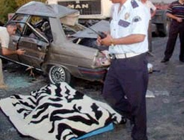 Konya'da trafik kazası.1 ölü 3 yaralı