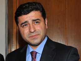 Demirtaş kellesini ortaya koydu!