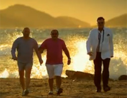 Tecavüzcü Coşkun yeniden sahnede