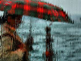 Yağmur Bozkır'da Çarşamba'yı taşırdı