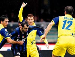 İnter'e bir darbe de Chievo'dan