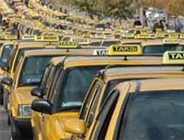 Türk firmasını protesto ettiler!