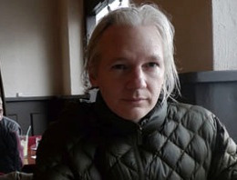 Assange tutuklandı iddiası yalanlandı