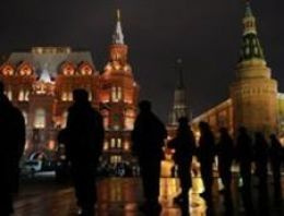 Moskova'da etnik şiddet: 800'den fazla gözaltı