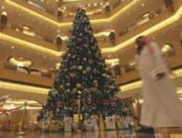 Dünyanın en pahalı Noel ağacı Abu Dabi'de