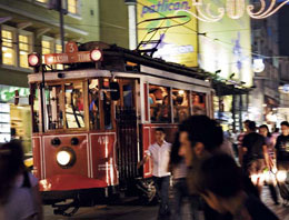 Eğlencenin kalbi Taksim'de atacak!