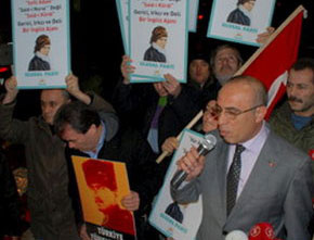 Said-i Nursi filmine protesto