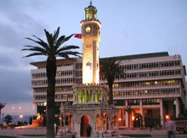 Kadroya geçen işçiler şenlikte