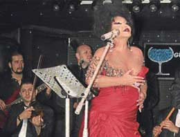 Bülent Ersoy öyle bir gaf yaptı ki!