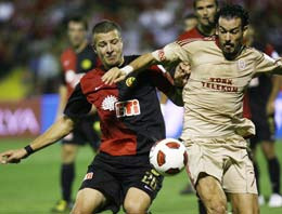 Aslan Telekom Arena'da kükredi!