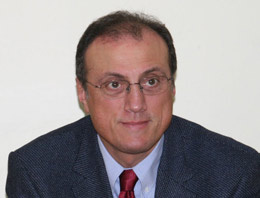 Kucak tartışması CHP'de çatlak yarattı