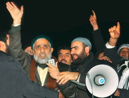 Hizbullahçılar kaçtı, aileler rehin alındı