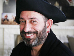 Karaçalı da Cem Yılmaz'ın keşfi çıktı!