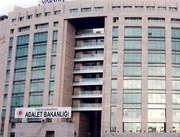 Firar etti sanılan mahkum uyuya kalmış