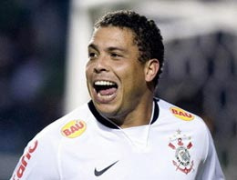 Dünyaca ünlü yıldız futbolu bırakıyor