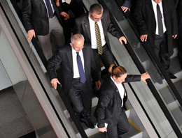 Ben Kemal'im ters merdivenle de inerim!