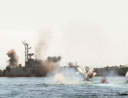 İran'ın gemileri Akdeniz'i gerdi!