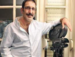 Cem Özer açtı ağzını yumdu gözünü!