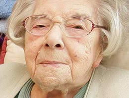 Uzun yaşın sırrını 'seks' ile açıkladı