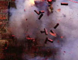 Kazakistan'da askeri alanda patlama