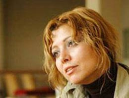 Elif Şafak'ın makalesi NYT'de