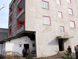 Bu binalar Karadeniz fıkralarını aratmadı!