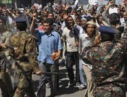 Yemen halkının üzerine ateş açıldı!