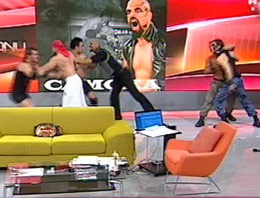 Canlı yayında şov yaptılar