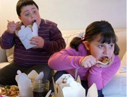 Çocuğunuz obezse bunları yapmayın!