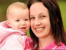 'Ölü' doğan bebek 'dondurularak' hayata döndürüldü