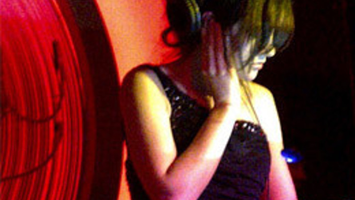 İstanbul'dan porno yıldızı geçti