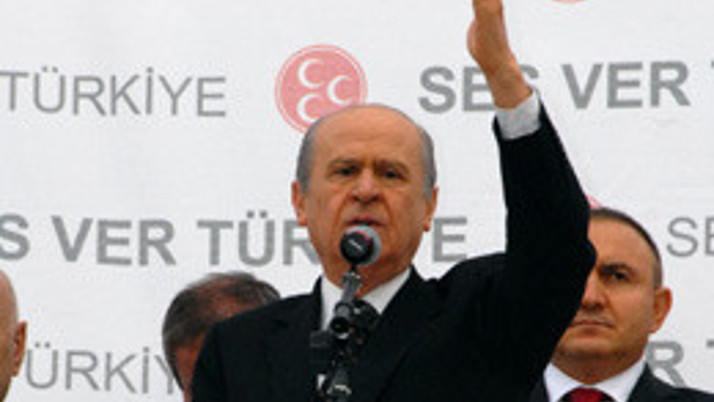 Baraj altı anketler Bahçeli'yi kızdırdı!