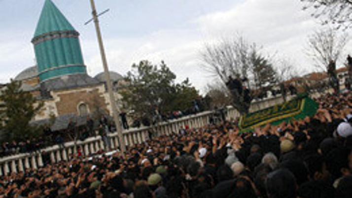 Büyükkörükçü Hoca Hakka yürüdü!