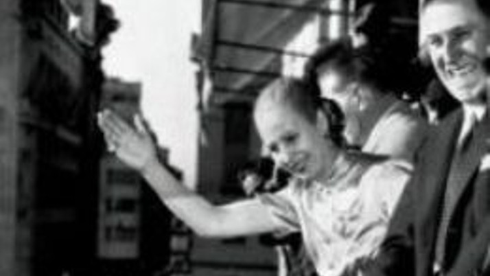 Sahibinden satılık, Evita'ya komşu mezar yeri