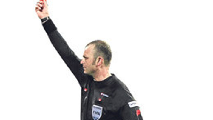 Hakem Özkalfa iyi bir dişçidir