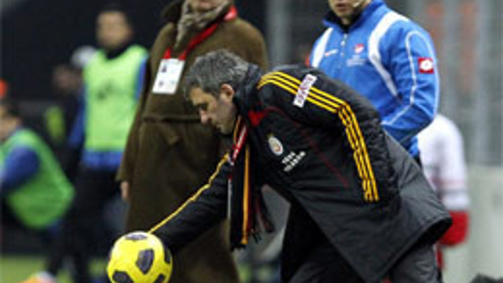 Hagi Adnan Polat'a erkekçe söylemedi