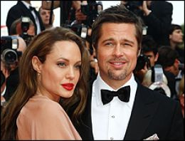 Jolie ve Brad Pitt çiftinden sıra dışı düğün