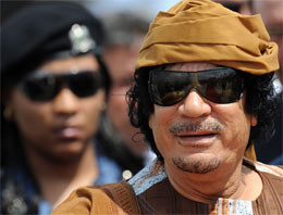 Kaddafi'den Arap Birliği çağrısı