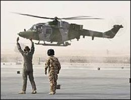 Askeri helikopter düştü: 12 ölü