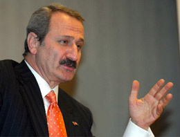 THY uçağı tahliye için yolda