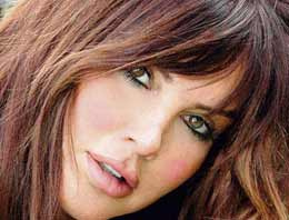 Canlı yayında üzerine kuş pisledi!