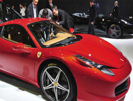 Ferrari 458 Italia ödüle doymuyor