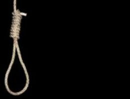 İranlı Kürt öğrencinin idamı ertelendi