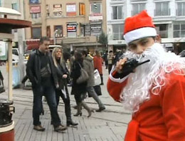 Taksim'de iki tacizciyi polis enseledi