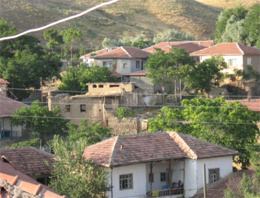 Cami hoparlöründen küfür iddiası!