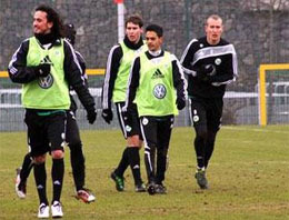 Tuncay yeni takımıyla ilk idmanında