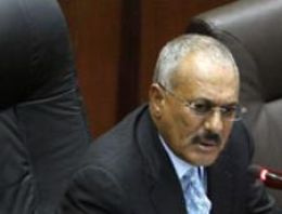 Yemen'de onbinler Salih gitsin, diyor