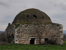 Kanuni'nin yaptırdığı camiyi talan ettiler