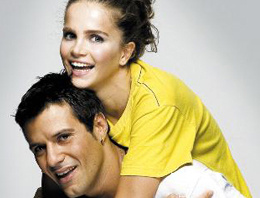 Tekrar Müslüman mı oluyor?